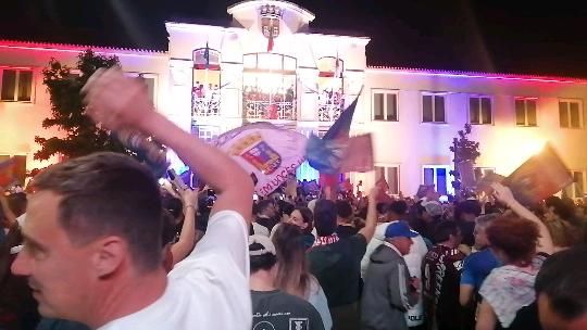 Entrei no Jamor sem qualquer expetativa de ver o clube da minha cidade vencer e saí com uma história de uma vida. Fomos dominados na nossa fanzone, mas dominadores em campo. Uma conquista de tantos quantos acreditaram e/ou apoiaram o Torreense!