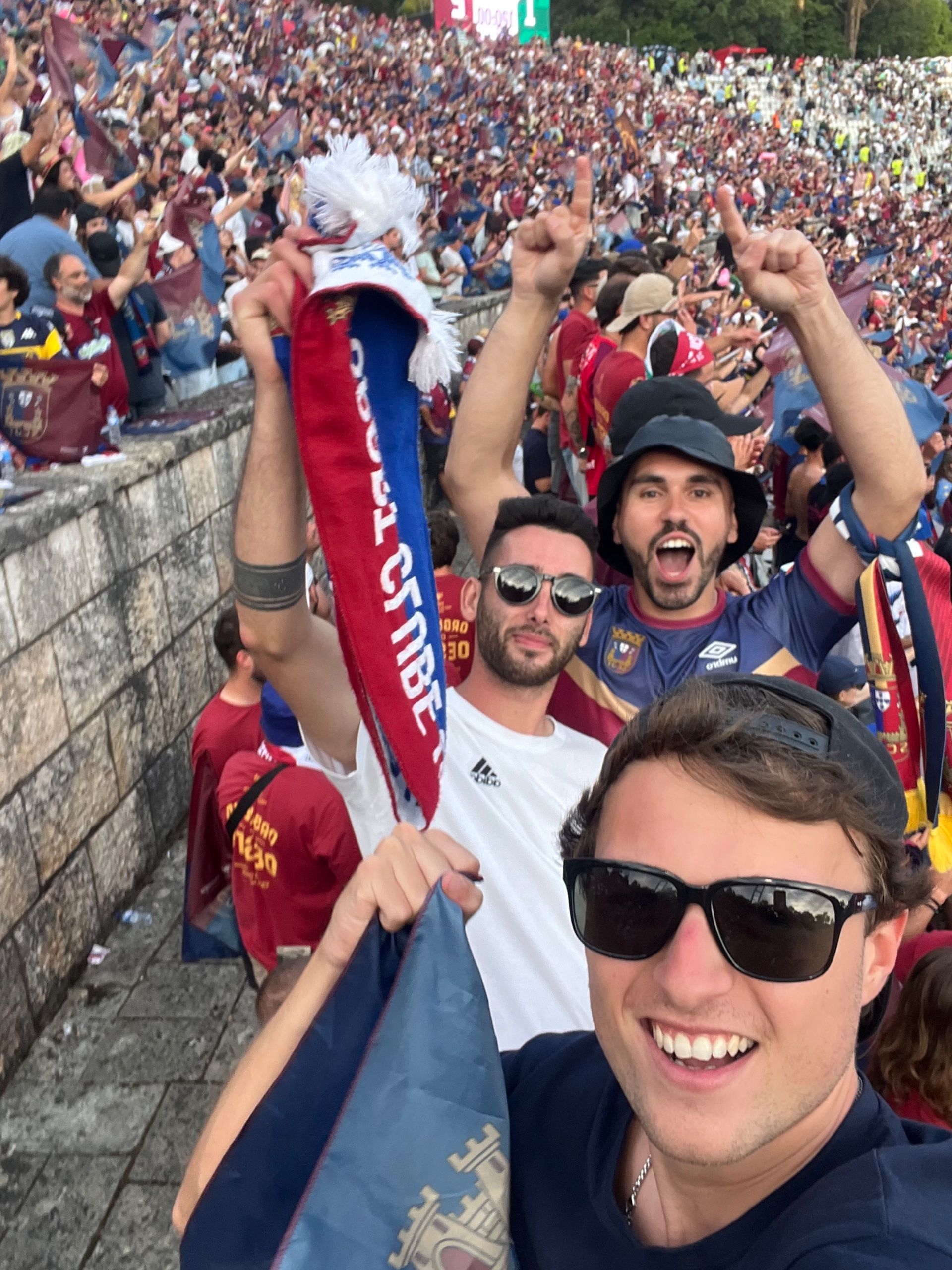 Um dos melhores dias da minha vida! Para recordar até morrer! Obrigado Torreense e todo o plantel/equipa técnica e estrutura do clube! Vamos pra mais! 💙❤️