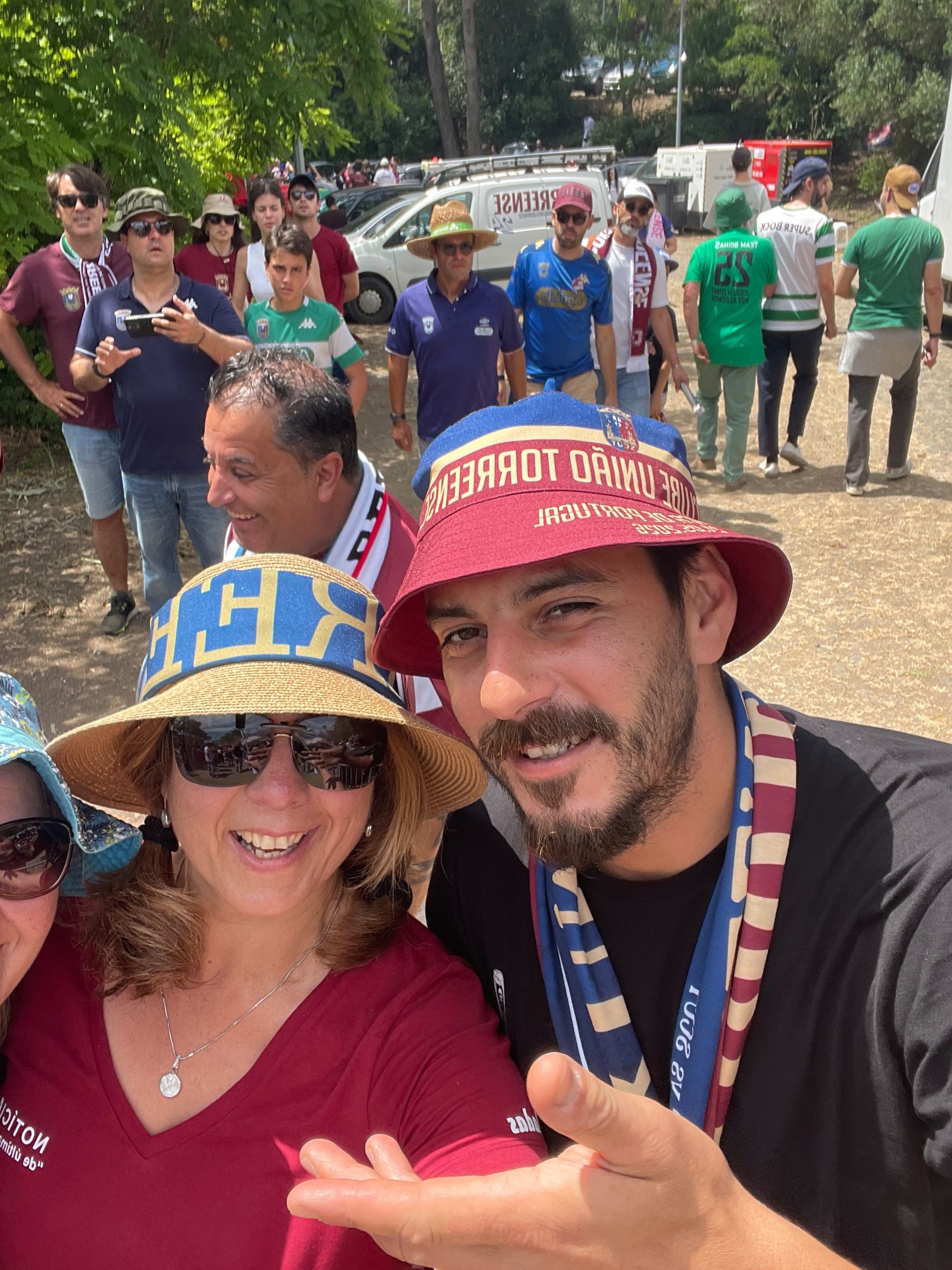 Apostei um jantar com uma colega de trabalho em como o Torreense ganhava e GANHOU 🏆
Acreditar sempre! 💙❤️